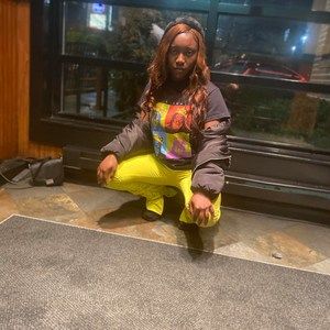 Meet your Posher, Faniya